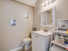 5514 Woodman Avenue, Sherman Oaks CA 91401