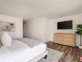 2028 Stradella Road, Los Angeles CA 90077