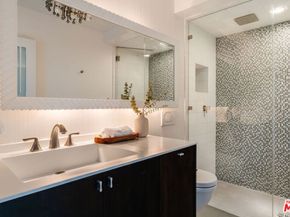 2028 Stradella Road, Los Angeles CA 90077