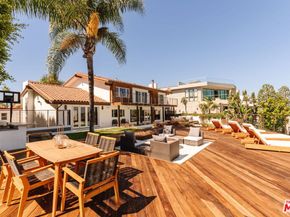 2028 Stradella Road, Los Angeles CA 90077