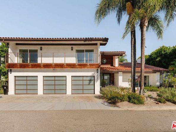 2028 Stradella Road, Los Angeles CA 90077
