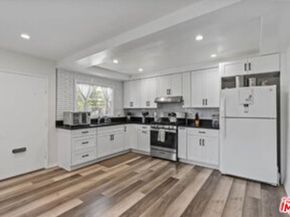 11710 Hartsook Street, Valley Village CA 91607