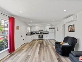 11710 Hartsook Street, Valley Village CA 91607