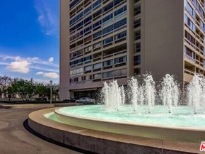 2220 Avenue Of The Stars 2004W, Los Angeles CA 90067