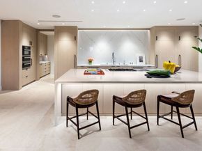 2911 Antelo View Drive, Los Angeles CA 90077