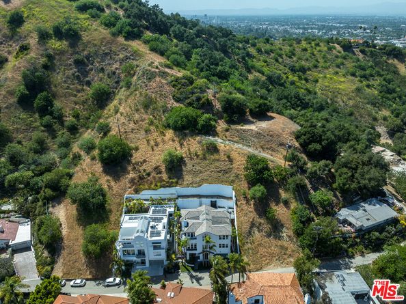 3643 Potosi Avenue, Studio City CA 91604