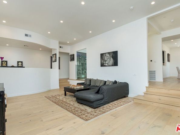 3643 Potosi Avenue, Studio City CA 91604