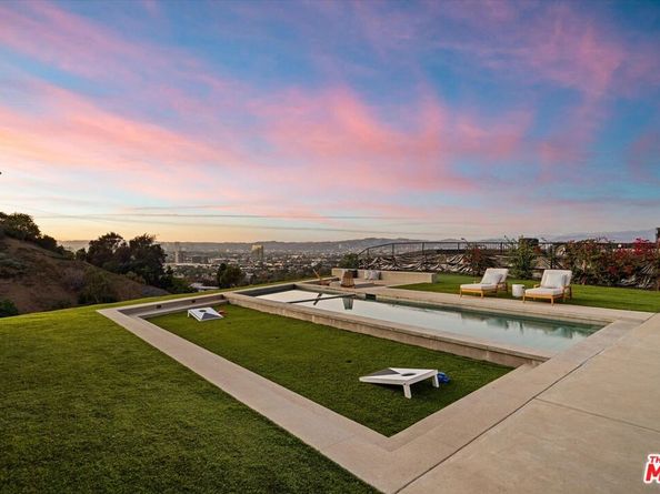 5255 Veronica Street, Los Angeles CA 90008