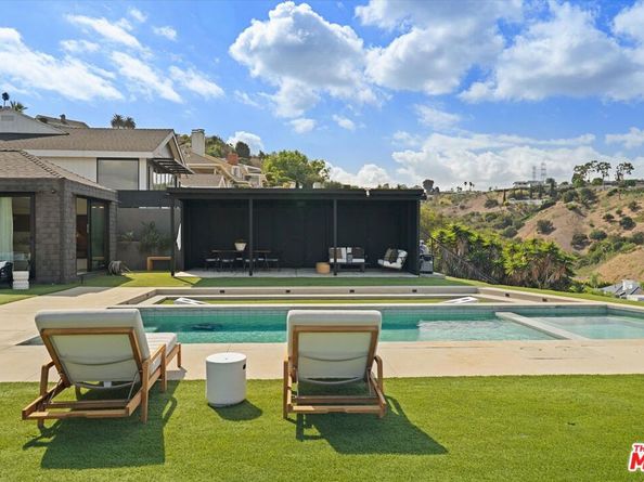 5255 Veronica Street, Los Angeles CA 90008
