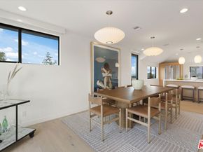 5255 Veronica Street, Los Angeles CA 90008