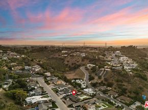 5255 Veronica Street, Los Angeles CA 90008