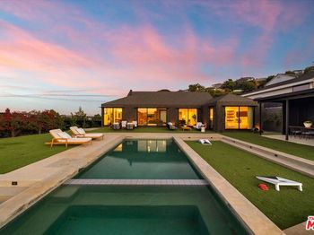 5255 Veronica Street