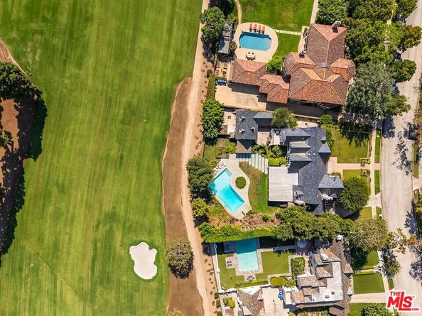 138 S Hudson Place, Los Angeles CA 90004