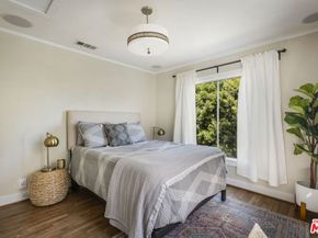 1525 Carmona Avenue, Los Angeles CA 90019