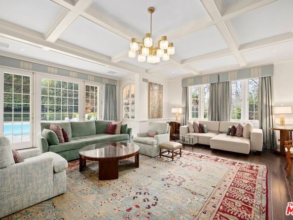 10301 Strathmore Drive, Los Angeles CA 90024