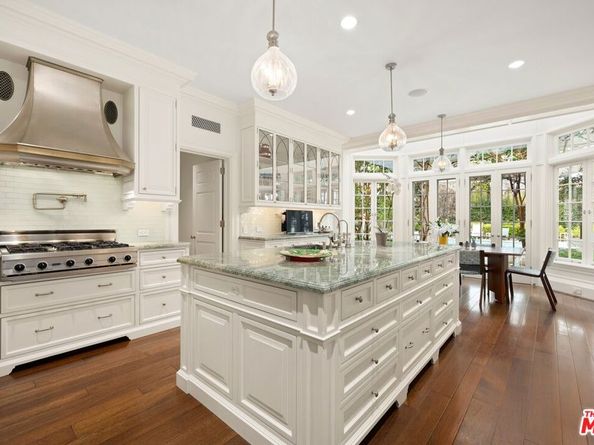 10301 Strathmore Drive, Los Angeles CA 90024