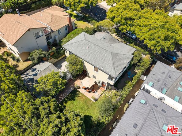 12118 Navy Street, Los Angeles CA 90066