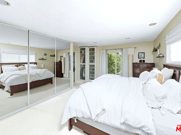 12118 Navy Street, Los Angeles CA 90066