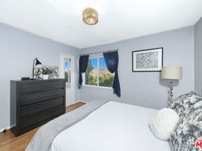 12118 Navy Street, Los Angeles CA 90066