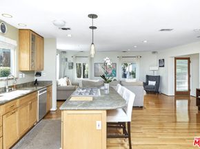 12118 Navy Street, Los Angeles CA 90066