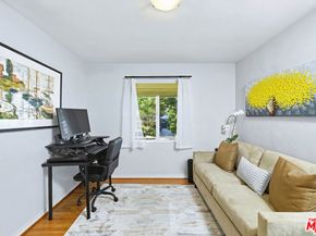 12118 Navy Street, Los Angeles CA 90066