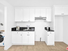 2228 W 78th Street, Inglewood CA 90305