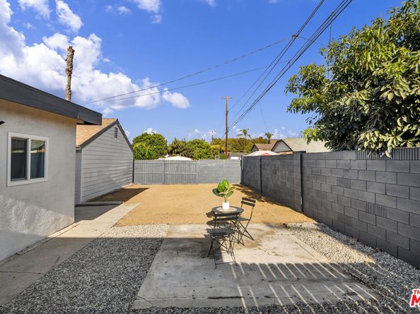 2228 W 78th Street, Inglewood CA 90305