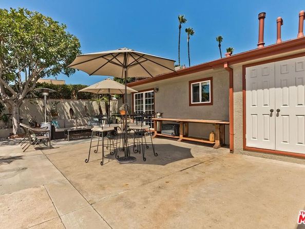 6154 W 75th Place, Los Angeles CA 90045