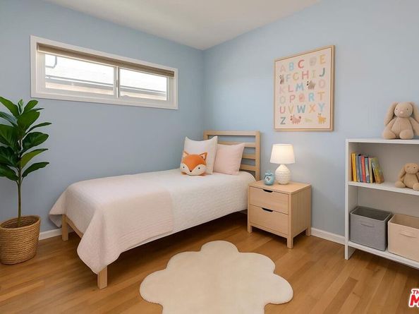 6154 W 75th Place, Los Angeles CA 90045