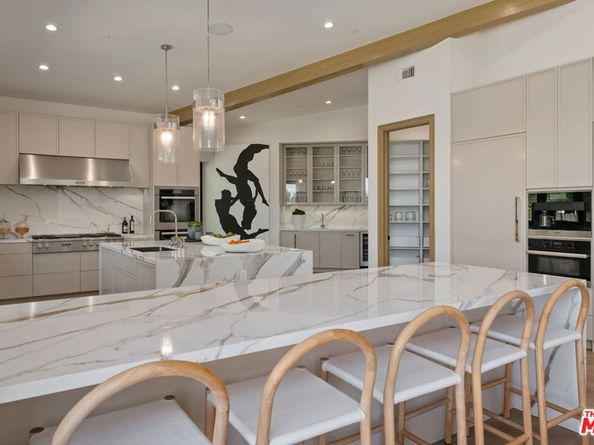9153 Janice Place, Beverly Hills CA 90210