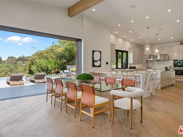 9153 Janice Place, Beverly Hills CA 90210