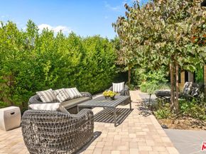 9153 Janice Place, Beverly Hills CA 90210