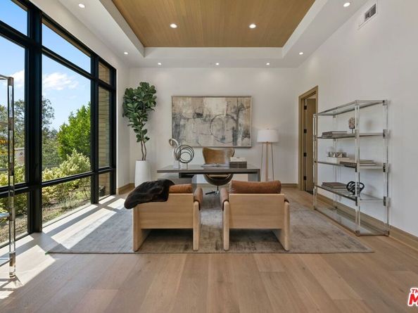 9153 Janice Place, Beverly Hills CA 90210