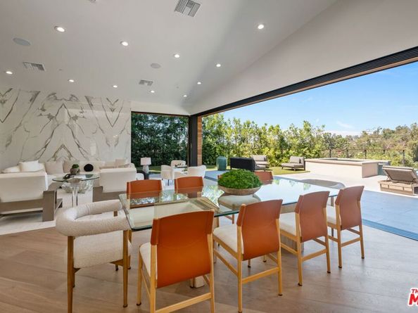 9153 Janice Place, Beverly Hills CA 90210
