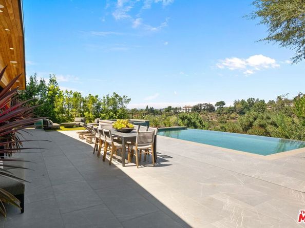 9153 Janice Place, Beverly Hills CA 90210