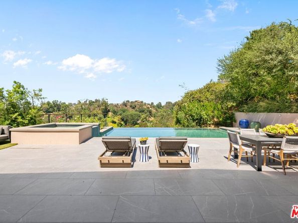 9153 Janice Place, Beverly Hills CA 90210