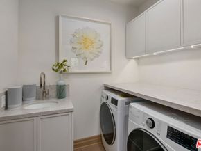 9153 Janice Place, Beverly Hills CA 90210