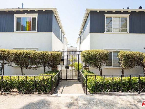 8730 Holloway Drive, West Hollywood CA 90069