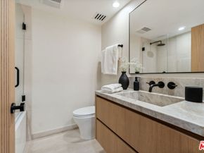 818 N Doheny Drive 205, West Hollywood CA 90069