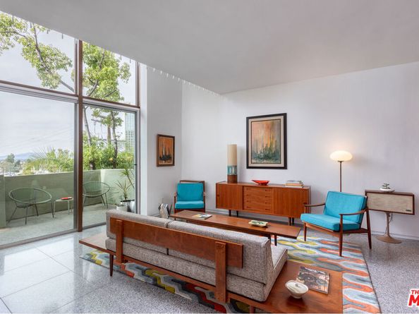 3625 Fredonia Drive 12, Los Angeles CA 90068