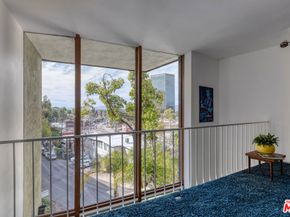 3625 Fredonia Drive 12, Los Angeles CA 90068