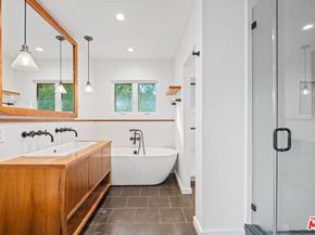 7560 Devista Drive, Los Angeles CA 90046