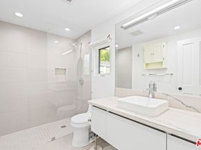 7560 Devista Drive, Los Angeles CA 90046