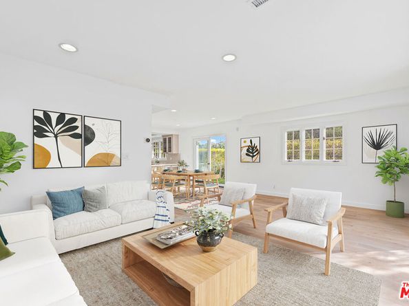 7560 Devista Drive, Los Angeles CA 90046