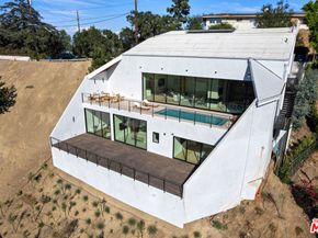 3699 Alta Mesa Drive, Studio City CA 91604