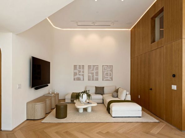 3699 Alta Mesa Drive, Studio City CA 91604