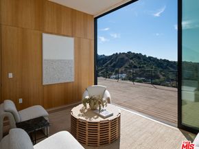 3699 Alta Mesa Drive, Studio City CA 91604