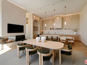 3699 Alta Mesa Drive, Studio City CA 91604