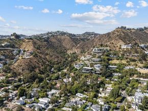 1620 N Stanley Avenue, Los Angeles CA 90046