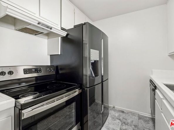 5460 White Oak Avenue A204, Encino CA 91316